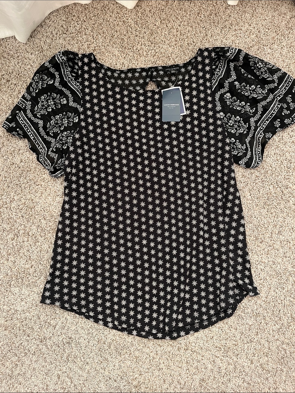 Lucky Brand Black Floral Flower-Print Short Sleeve Top